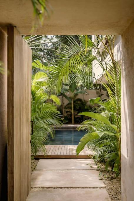 Casa Areca, Awarded Architectural Villa Located In A Secured Gated Community, With Concierge Services Тулум Экстерьер фото