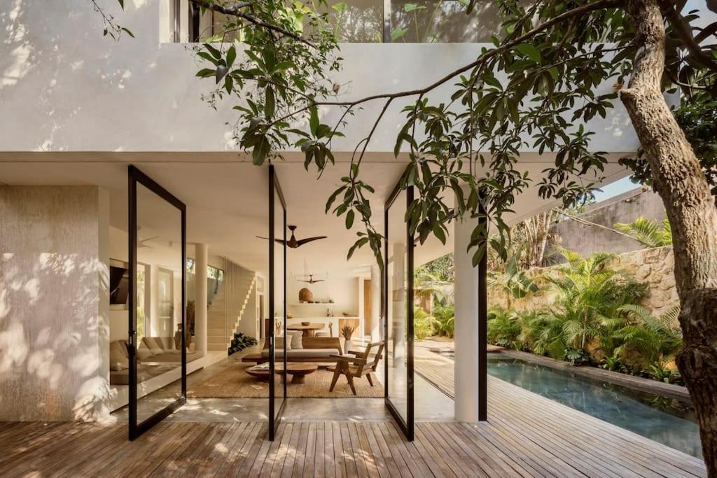 Casa Areca, Awarded Architectural Villa Located In A Secured Gated Community, With Concierge Services Тулум Экстерьер фото